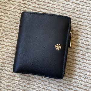 Tory Burch small wallet